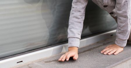 Wigilię świętowali narkotykami. 2-latek w tym czasie chodził po parapecie