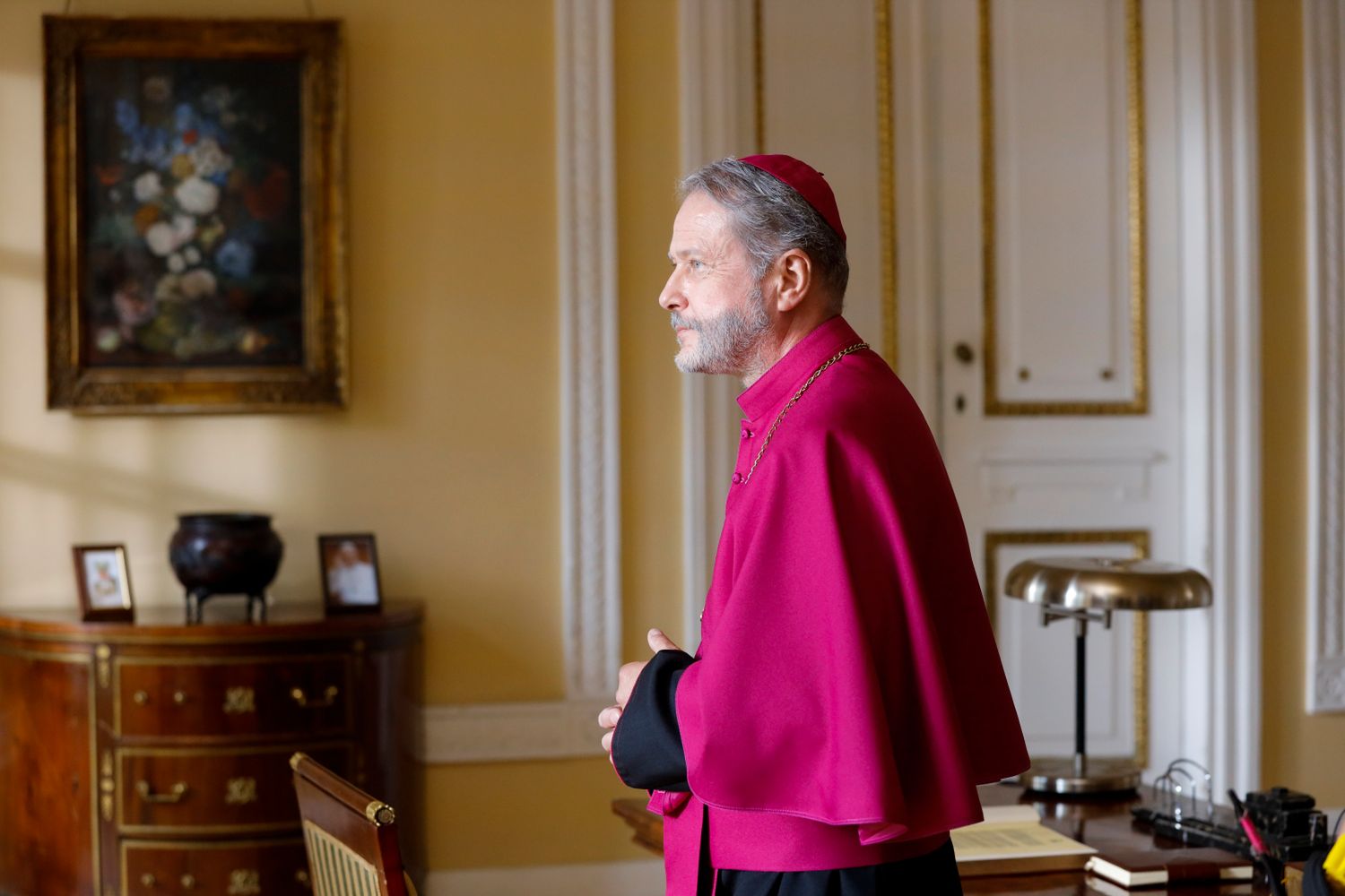 Artur Żmijewski żegna się ze starą rolą - teraz będzie biskupem?