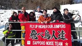 Skoki narciarskie. Puchar Kontynentalny. "Cesarz ze swoim ludem". Klemens Murańka skradł serca Japończyków (wideo)