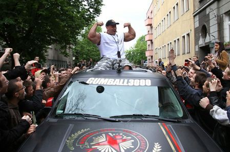 David Hasselhoff zajechał bryką do Polski