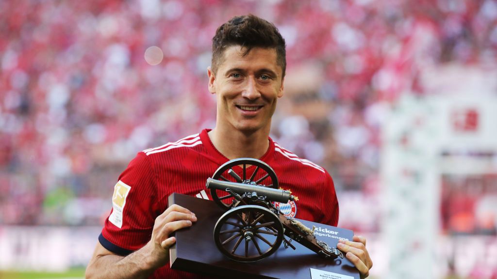 Zdjęcie okładkowe artykułu: Getty Images /  Alexander Hassenstein/Bongarts/ / Na zdjęciu: Robert Lewandowski