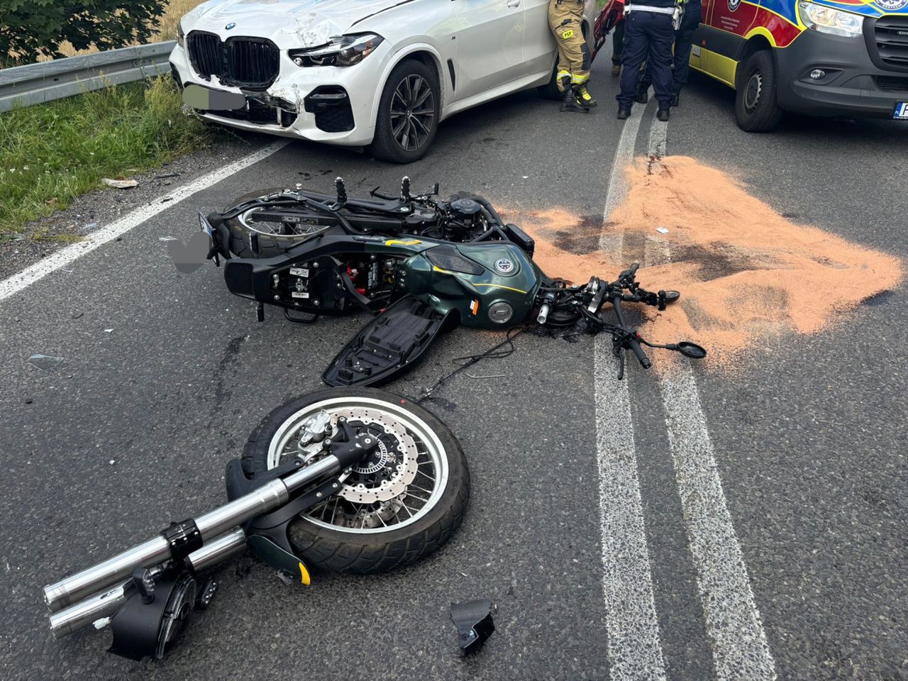 Wysoka: Motocykl zderzył się z BMW