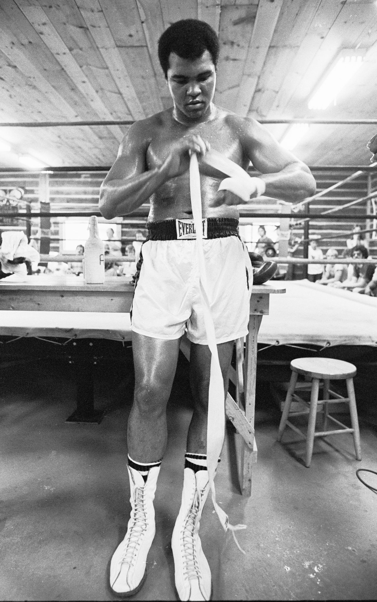 Muhammad Ali w trakcie treningu, rok 1975.