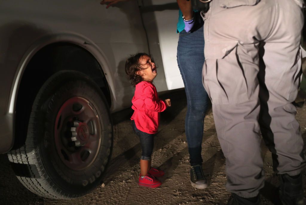 Fałszywa historia zdjęcia będącego symbolem problemu imigracyjnego 1