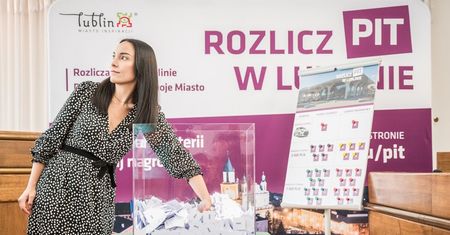 Hybrydowa Toyota Yaris nagrodą główną w miejskiej loterii PIT. Kto został jej właścicielem?