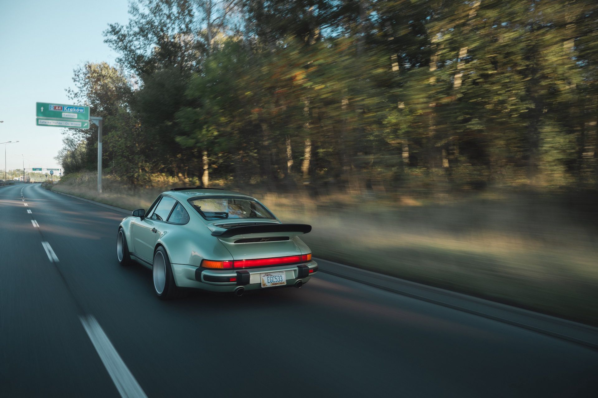 Singer Turbo Study na polskich drogach