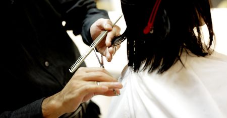 Inflacja w Polsce: Tak wzrosły ceny u fryzjera. Lepiej usiądźcie