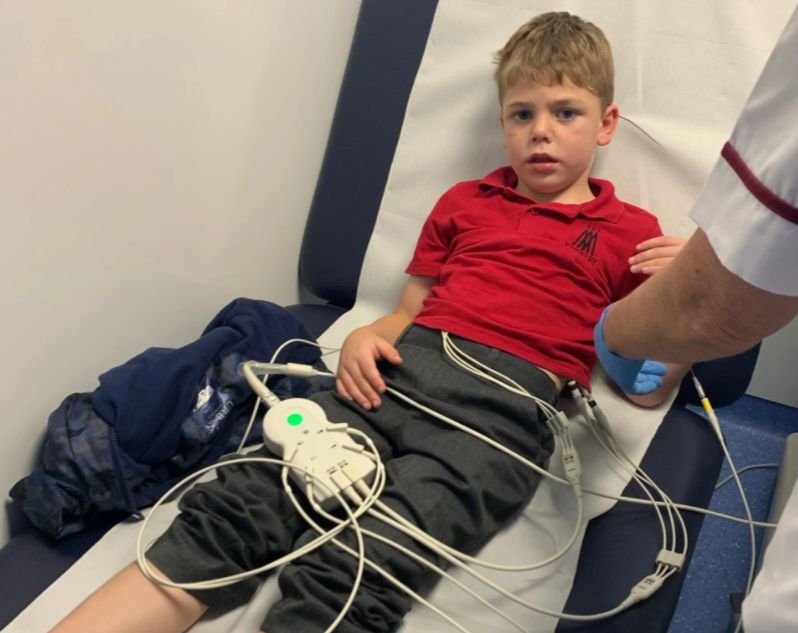 Do neurologa skierował chłopca logopeda, który zauważył zaburzenia mowy