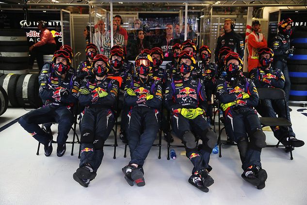 Mechanicy Red Bulla w Malezji spisali się na szóstkę