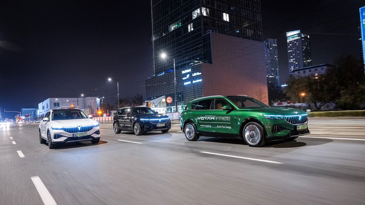 Auta marki Voyah na ulicach Warszawy