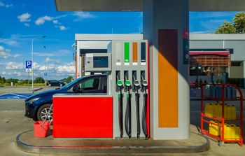 Ceny na stacjach po nowemu. Wszystkie paliwa w górę