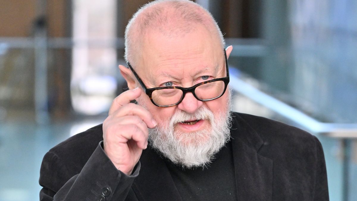 Jerzy Bralczyk trafił do szpitala