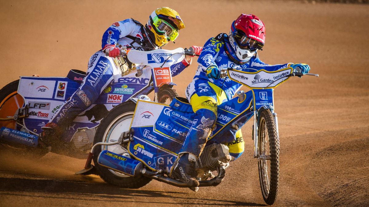 Nicki Pedersen, za jego plecami Emil Sajfutdinow