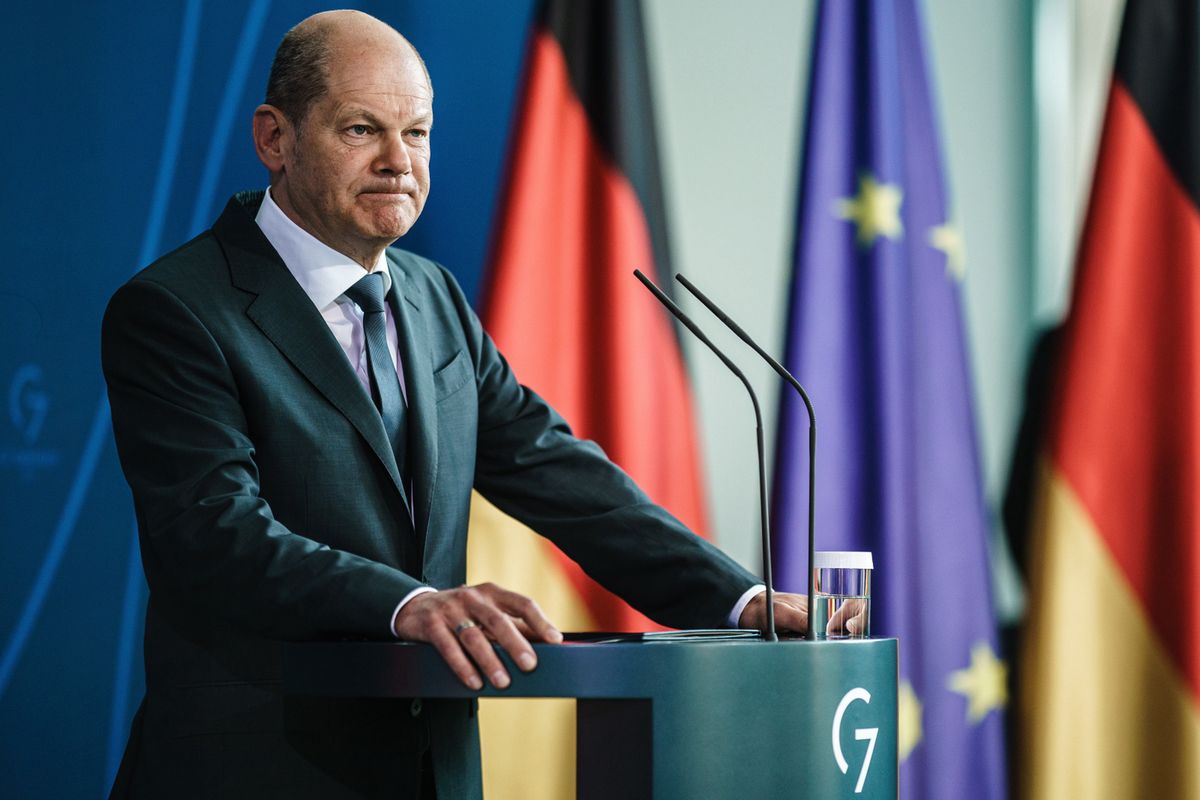 Niemiecki kanclerz Olaf Scholz staje w obliczu poważnych problemów do rozwiązania. Według niektórych ekonomistów inflacja konsumencka w Niemczech może wzrosnąć do wartości dwucyfrowych 