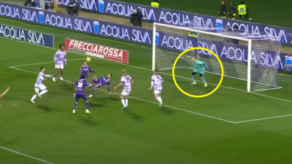 Zdjęcie okładkowe artykułu: YouTube / ACF Fiorentina / Na zdjęciu: Łukasz Skorupski (Bologna) broni strzał Lucasa Martineza Quarty (Fiorentina)