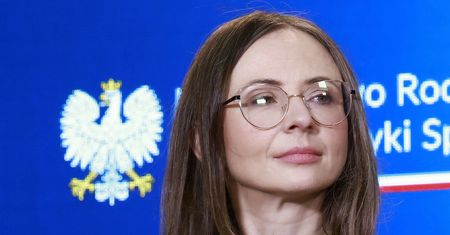"Mogą ubiegać się o zasiłki". Resort zabiera głos ws. Ukraińców