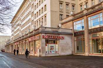 Zaczęło się w Rossmannie. Perfumy Jennifer Lopez za 109,99 zł