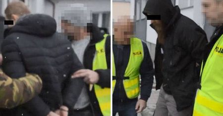 Skatowali go pałkami na oczach innych. Mężczyzna zmarł w szpitalu