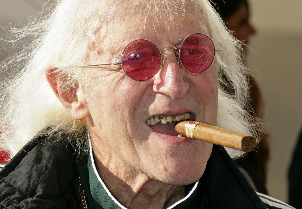 Jimmy Savile zmarł w 2011 r. Rok później wybuchł skandal