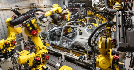 Volkswagen wstrzymuje produkcję w rosyjskich fabrykach. Nie będzie też eksportował do Rosji