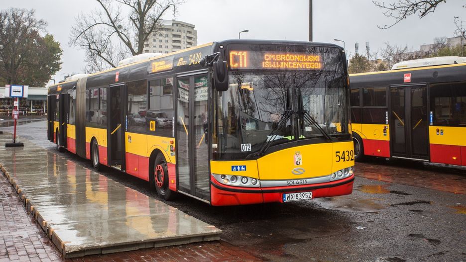 Linie cmentarne w Warszawie