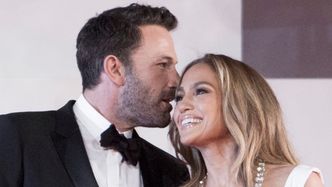 Jennifer Lopez i Ben Affleck debiutują ze swoją MIŁOŚCIĄ na czerwonym dywanie Festiwalu w Wenecji (ZDJĘCIA)