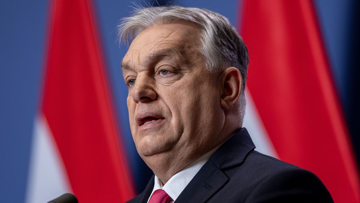 Hungarian Prime Minister Viktor Orban Holds Annual Press Conference
BUDAPEST, HUNGARY - JANUARY 5: Viktor Orban, Hungary's prime minister delivers a speech on January 5, 2026 in Budapest, Hungary. Orban is holding the international press conference marking the start of the new year. (Photo by Janos Kummer/Getty Images)
Janos Kummer