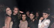 Kardashianki na urodzinach projektanta Balmain (ZDJĘCIA)