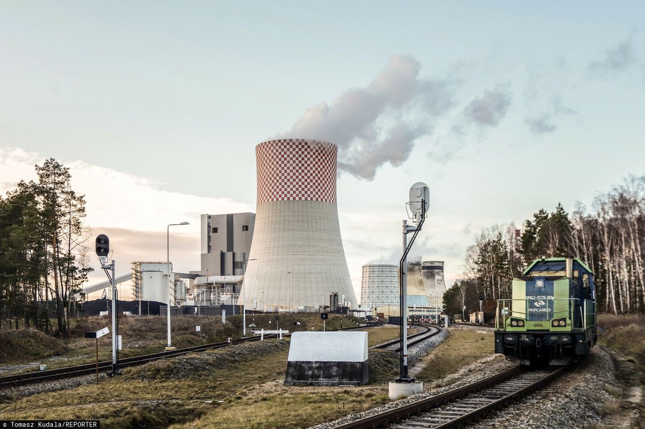 Wojna o elektrownię w Jaworznie. Premier mówi wprost