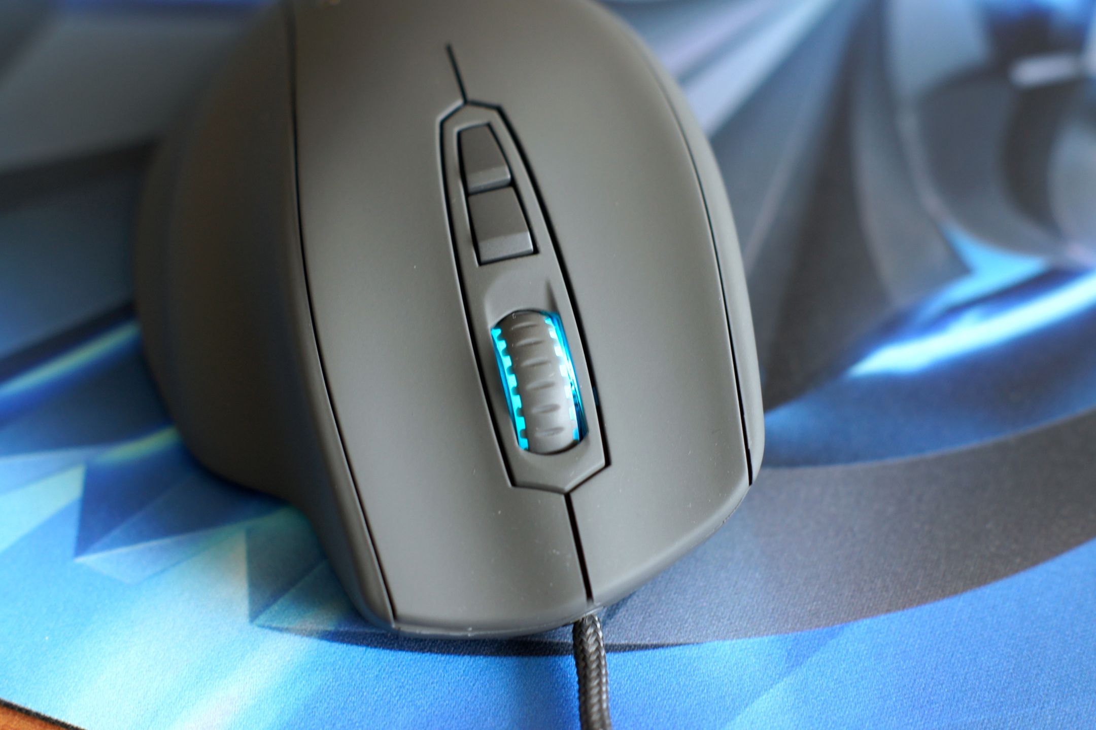 Mionix Naos QG – test myszy monitorującej szybsze bicie serca 5