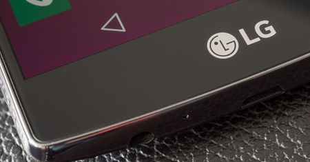 LG zapomniało o konkurencji? Tylko trzy smartfony dostaną Androida 6.0