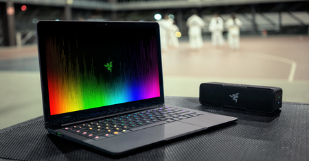 Fall Creators Update „psuje” laptopy Razera, problemem są sterowniki