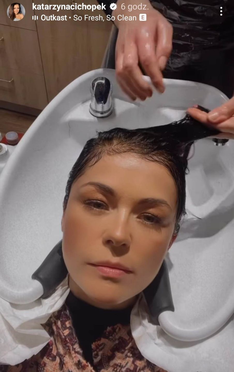 Kasia Cichopek u fryzjera