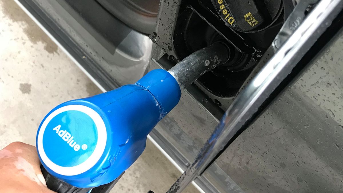 AdBlue tankuje się może raz w roku, ale warto zrobić to teraz