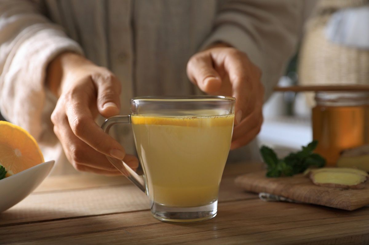 Water with honey and lemon