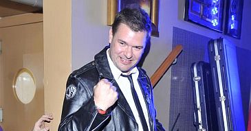 Karolak pokłócił się z kochanką!