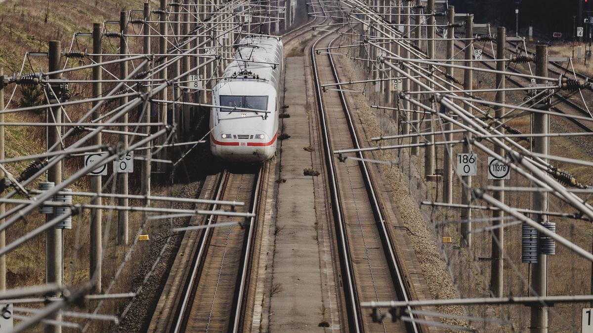 WUSTERDAMM, GERMANY - MARCH 26: An Intercity (IC) train of Deutsche Bahn is pictured between Stendal and Rathenow on March 26, 2024 in Wusterdamm, Germany. (Photo by Florian Gaertner/Photothek via Getty Images)