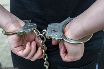 Podawali się za pracowników banku. Wpadli na gorącym uczynku