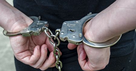 Podawali się za pracowników banku. Wpadli na gorącym uczynku