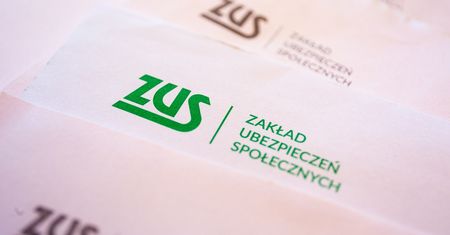 ZUS ostrzega przed oszustami. "Uwaga na fałszywe maile"