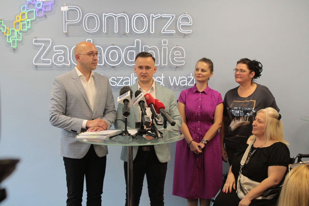Koszalin: "Granty sołeckie 2025" — kolejne sołectwa podpisały umowy z Urzędem Marszałkowskim