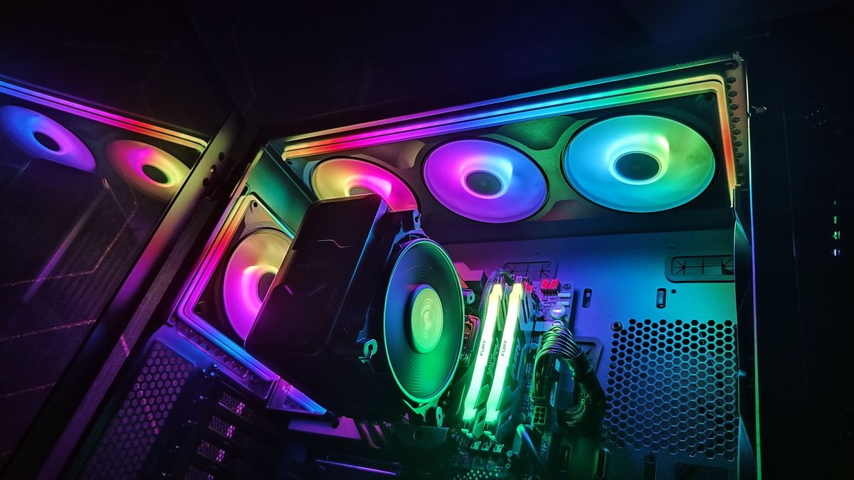 Wentylatory be quiet! Light Wings Pro IO pozwalają rozświetlić wnętrze komputera