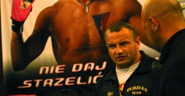 Pudzian zerwał biceps! (KONIEC KARIERY?)
