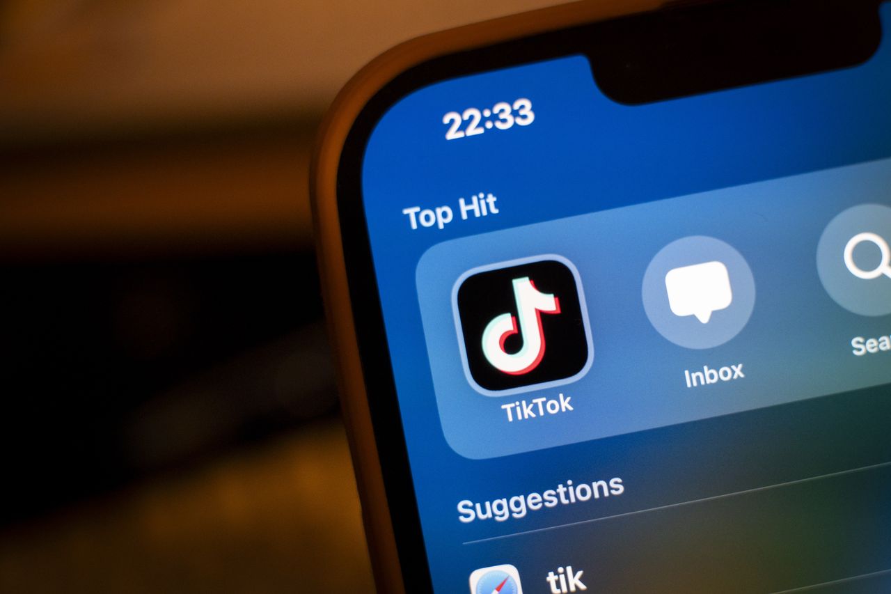 Bitwa o użytkownika. Jak TikTok walczy o naszą uwagę?