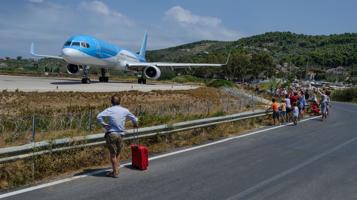 greece, skiathos, airport, plane, airplane, people, kids, watching, town, view, sea, sky, tourism, city, island