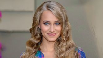 Julia Rosnowska była gwiazdą serialu TVN. Potem ZNIKNĘŁA z show-biznesu. Jak dziś wygląda i czym się zajmuje? (ZDJĘCIA)