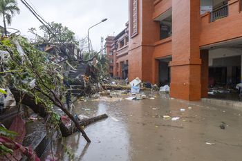 Tragiczna sytuacja w Indonezji. 15 osób nie żyje, 10 jest zaginionych