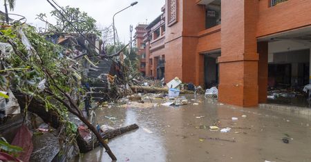 Tragiczna sytuacja w Indonezji. 15 osób nie żyje, 10 jest zaginionych