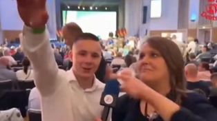 Kontrowersyjny gest działacza AfD. Oto co zrobił na wizji