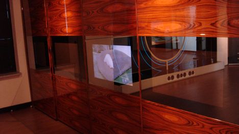 Lustro i TV elementem dekoracyjnym 1